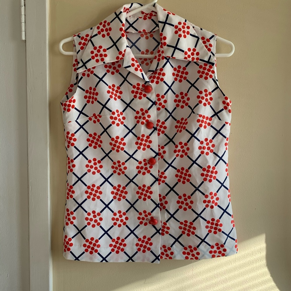 Handmade vintage style retro sleeveless collared button up top